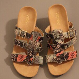 Vionic 381 Radia Snake Print Wedge Straps Sandals Size 5 Adjustable Straps